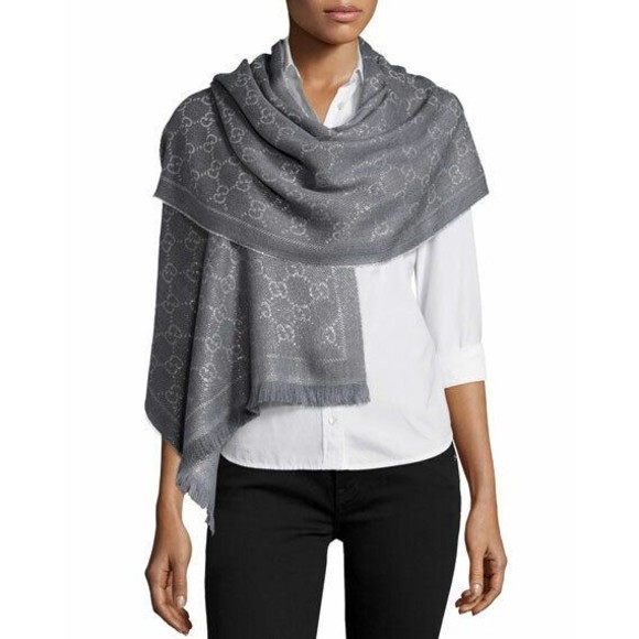 GUCCI Silver Shimmery GG Pattern Jacquard Wool Fringe Trim Rectangle Scarf 70x19 - Picture 1 of 12